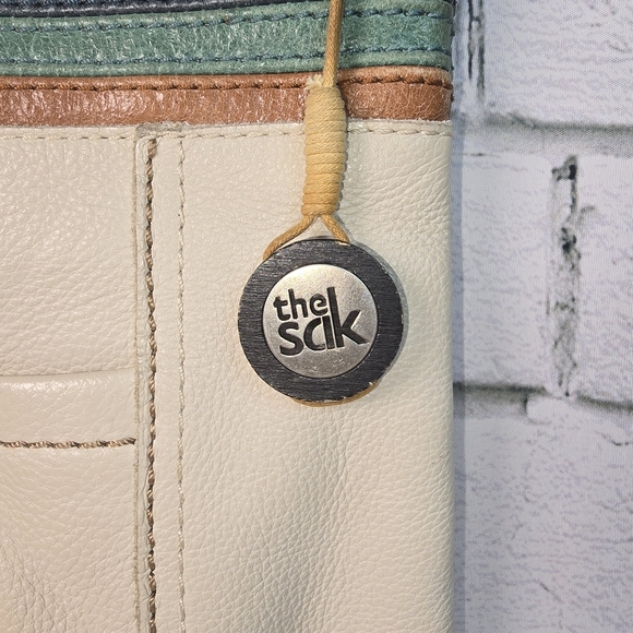 The Sak Cream and Brown Crossbody Bag With Green Navy Acceny - Picture 3 of 8